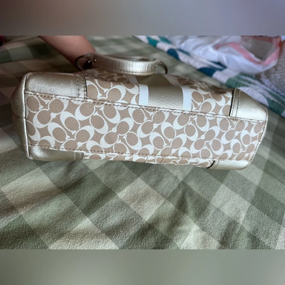 Coach bag - Picture 4 of 8